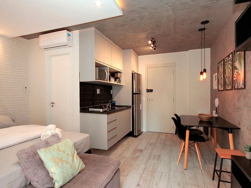 Thiết kế không gian mở giúp căn hộ studio 35m² trở nên rộng rãi